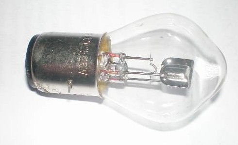 Żarówka 12v 10w g14 ba9s