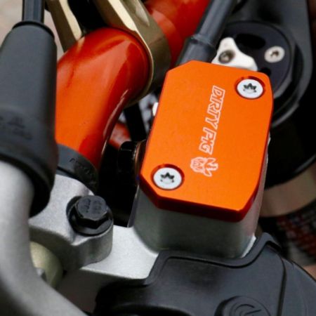 Dekiel pompy sprzęgła hamulca BREMBO pomarańczowa