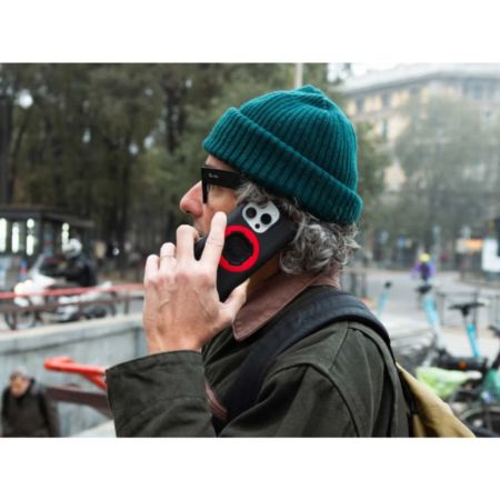 QUAD LOCK mag case iPhone 16