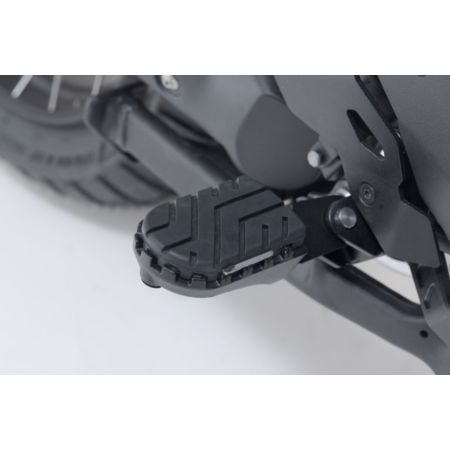 Zestaw podnóżków SW MOTECH ION HONDA NC 700